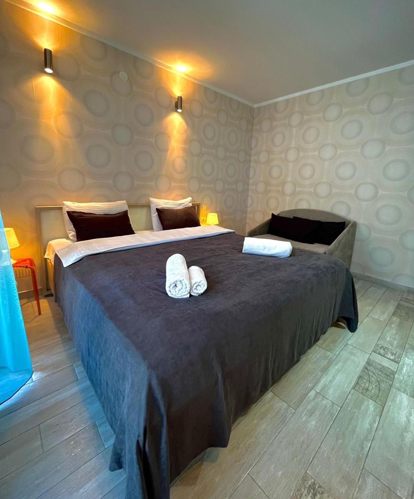 Holiday Lux Tower Batumi Exterior foto