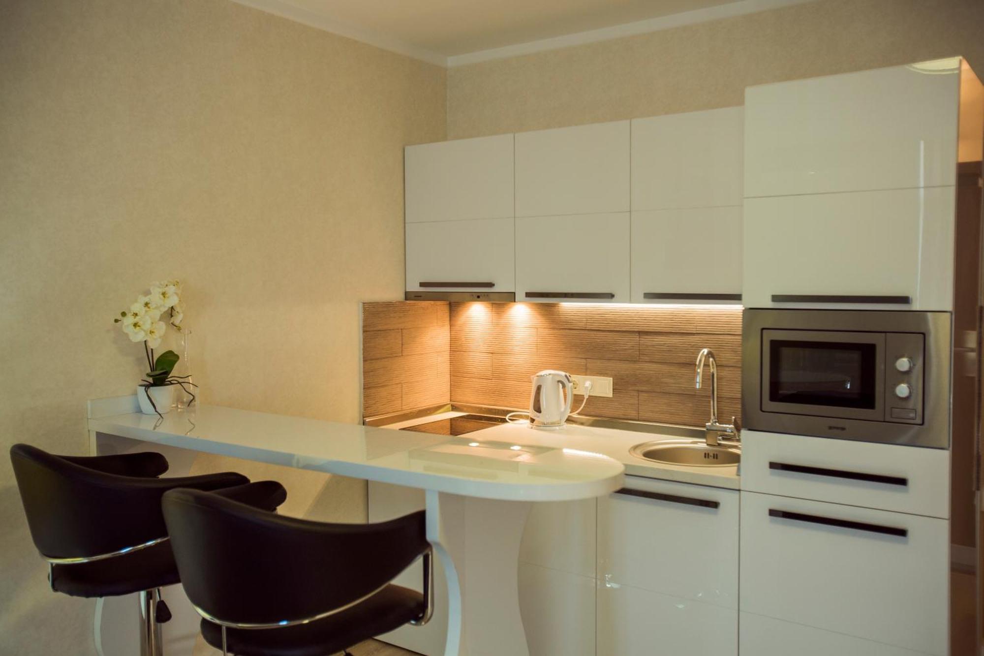 Holiday Lux Tower Batumi Exterior foto